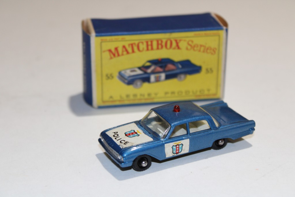 FORD FAIRLANE POLICE PATROL CAR
