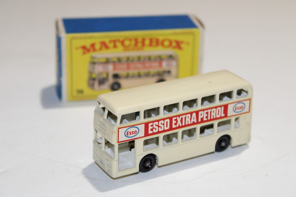 DAIMLER BUS SERIES N°74 - MATCHBOX 1/64