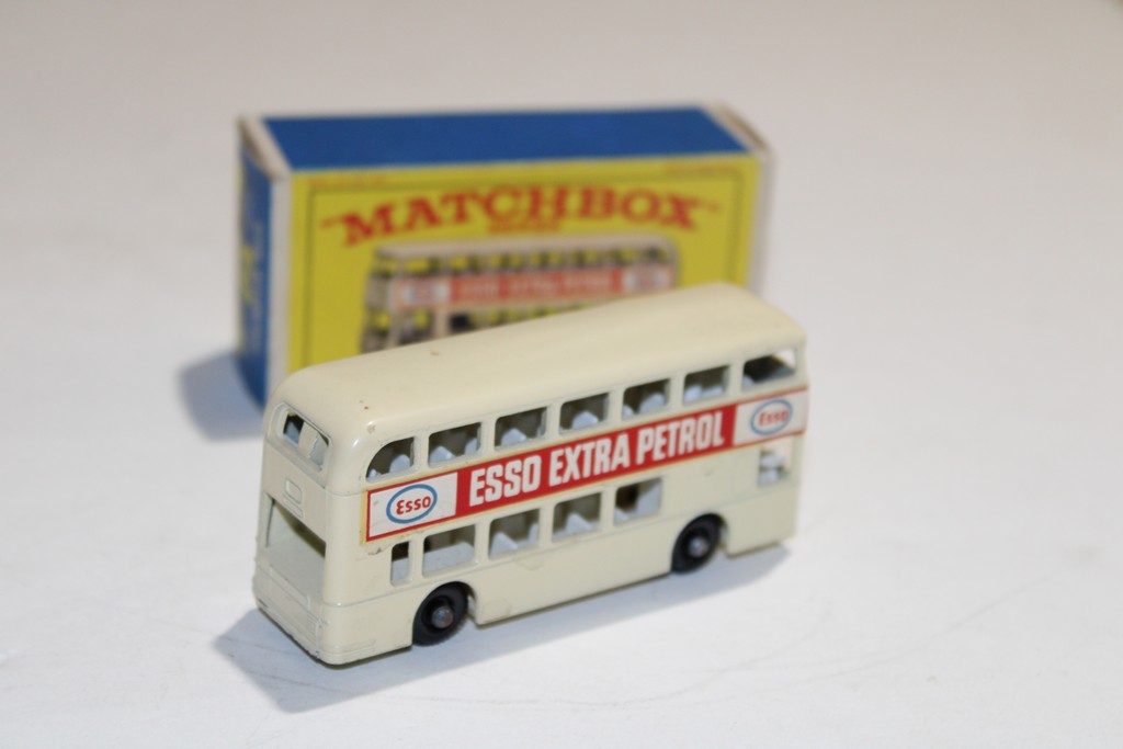 DAIMLER BUS SERIES N°74