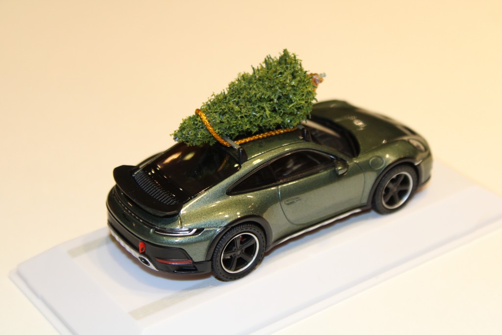 PORSCHE 911 'DAKAR' 2023 VERTE SPARK 1/43°