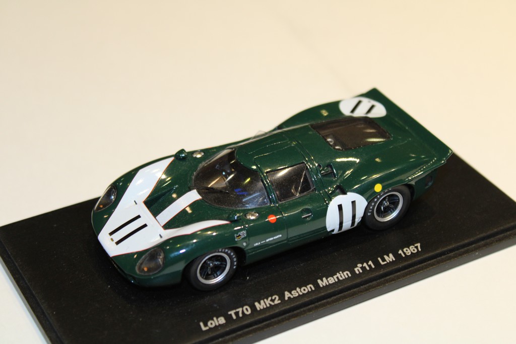 LOLA T70 MK2 ASTON MARTIN N°11 LM 1967 - SPARK 1/43