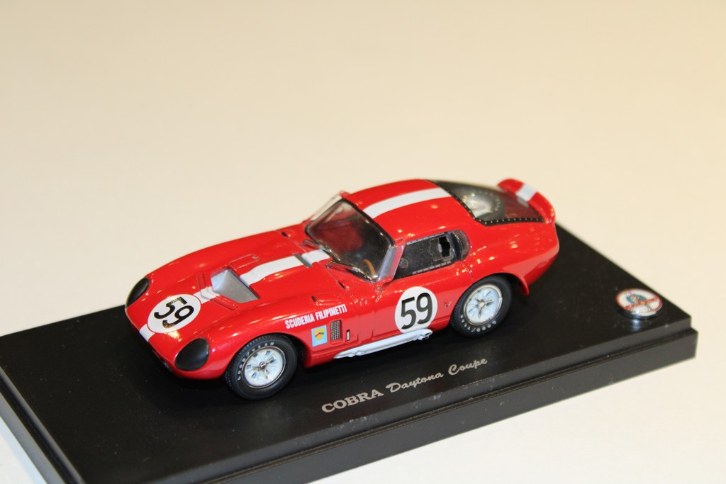 COBRA DAYTONA COUPE LE MANS- KYOSHO 1/43