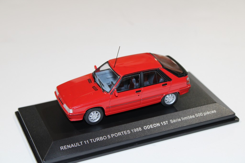 RENAULT 11 TURBO 5 PORTES 1988 ROUGE - ODEON 1/43