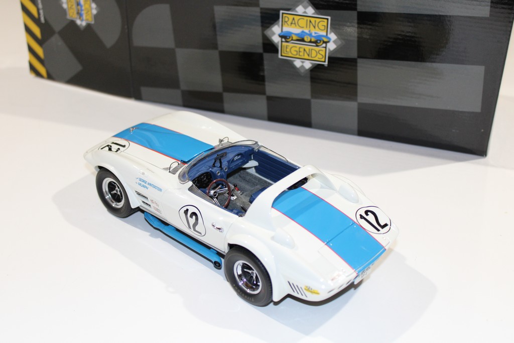 CORVETTE GRAND SPORT ROADSTER N°12 1964 EXOTO 1/18°