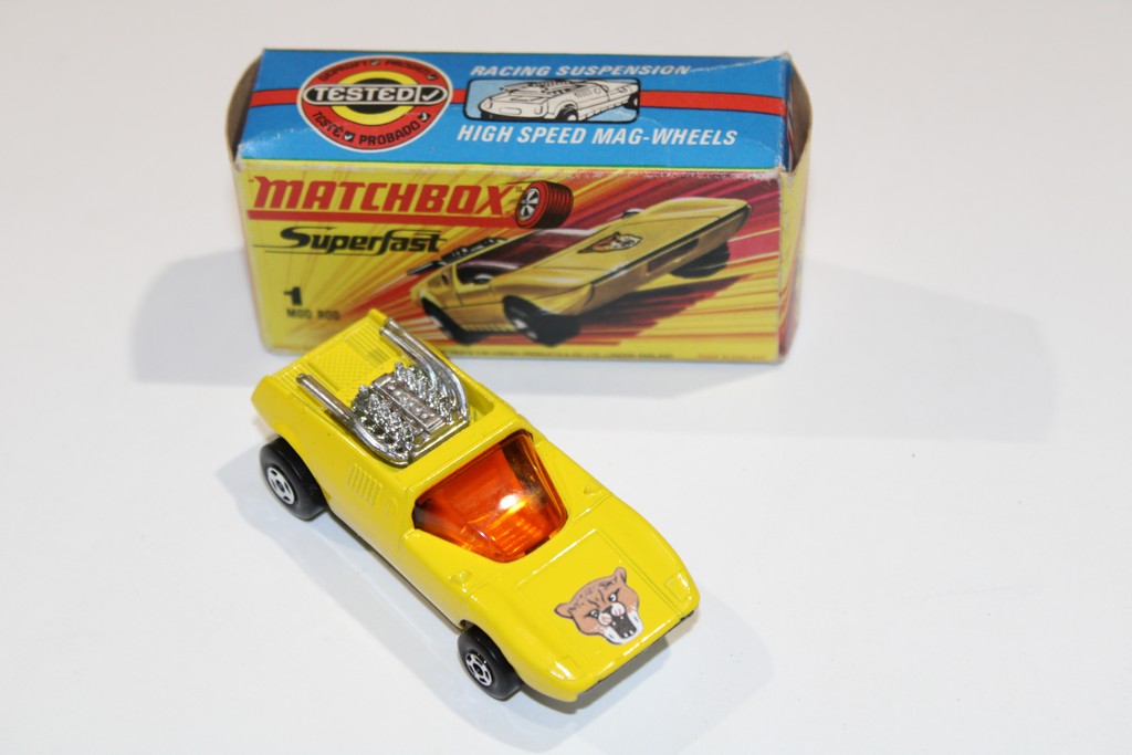 SUPERFAST MOD ROD - MATCHBOX 1/64