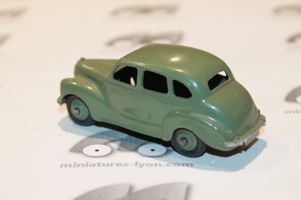 AUSTIN DEVON VERTE 1950 DINKY TOYS 1/43°