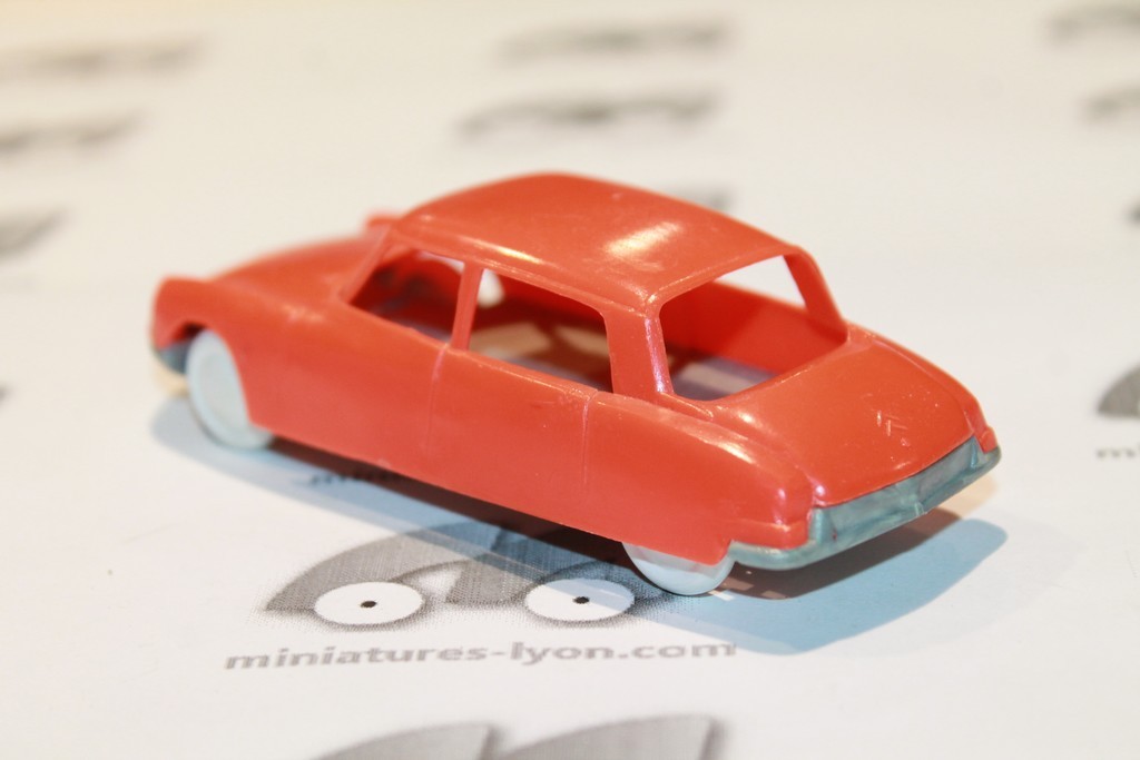 CITROEN DS19 ORANGE 1957 BS 1/32°