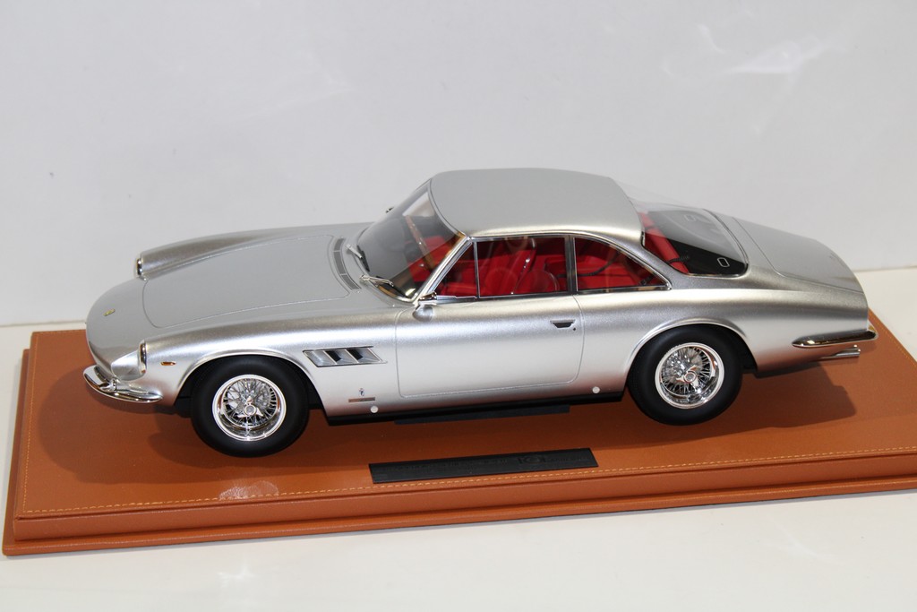 FERRARI 500 SUPERFAST SERIES 2 SILVER - TOPMARQUES 1/12