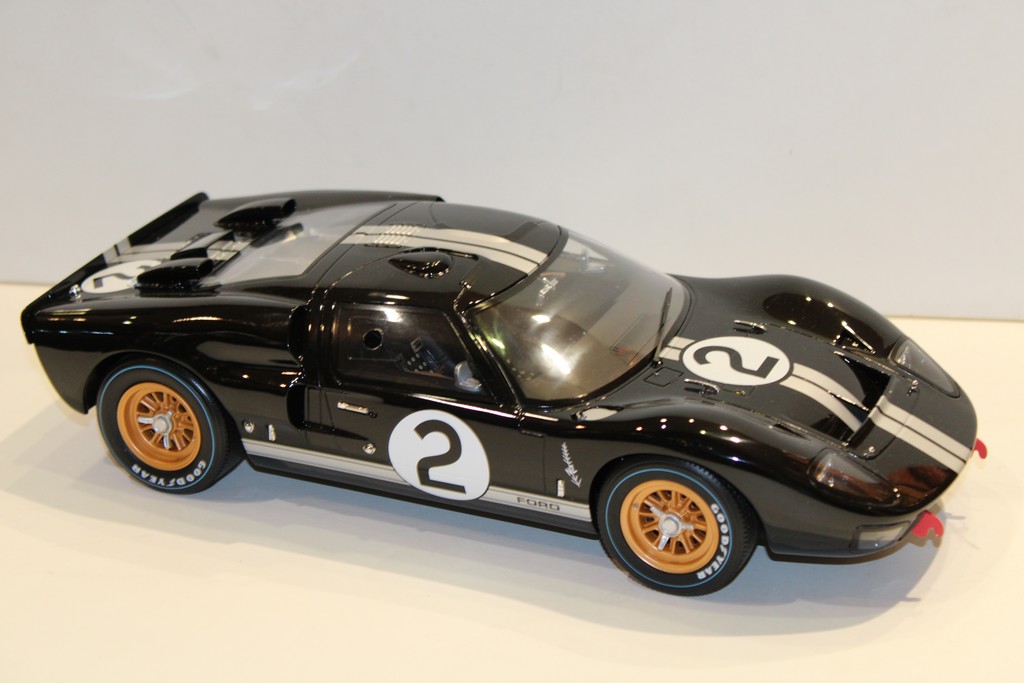 FORD GT40 MKII WINNER LM 1966 CMR 1/12°