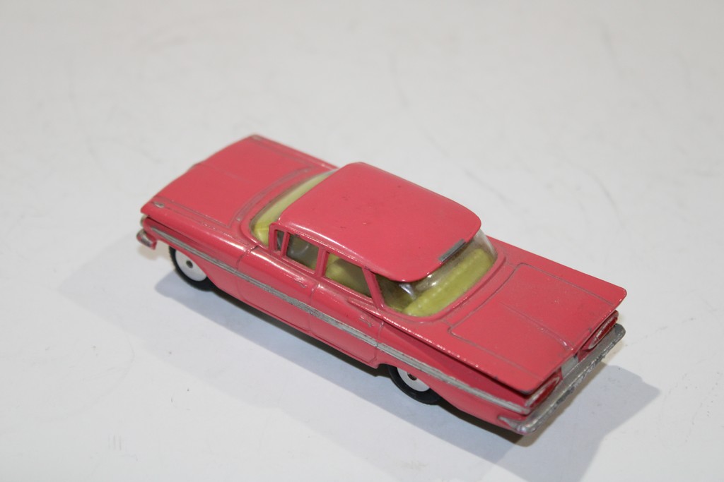 CHEVROLET IMPALA ROSE 1956 CORGI 1/43°