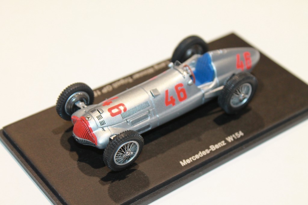 MERCEDES W154 N°46 WIN GP TRIPOLI 1938 SPARK 1/43°