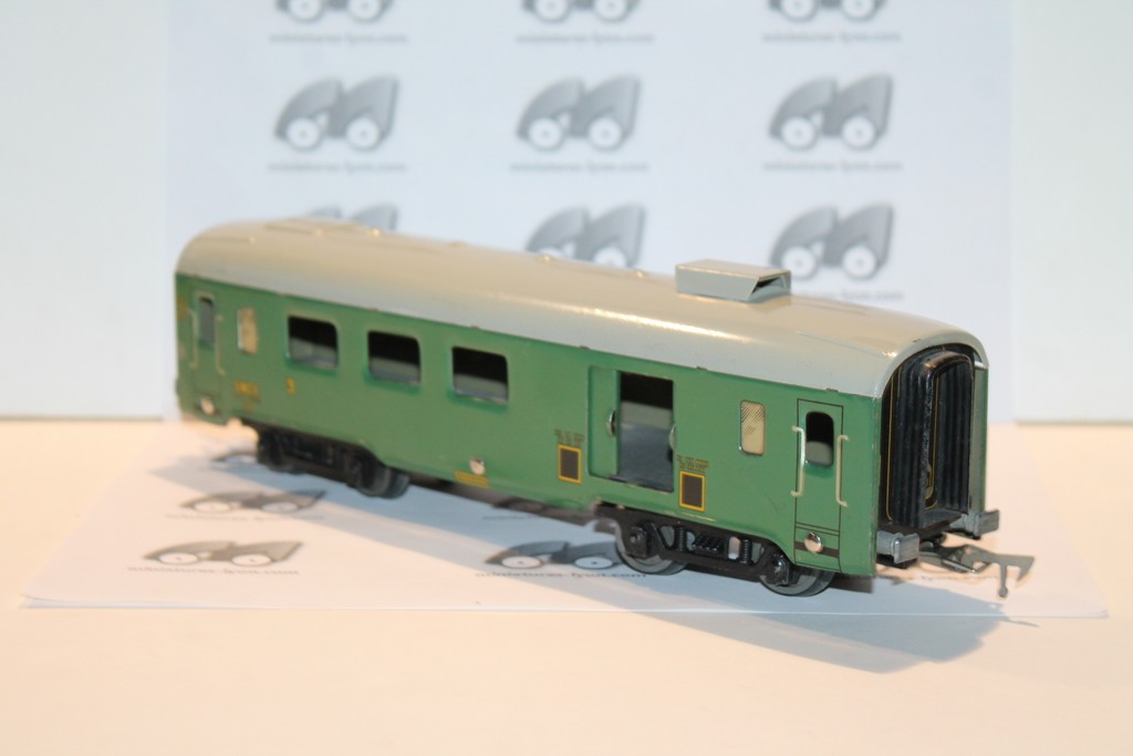 WAGON 3EME CLASSE SNCF 38 JEP "O"