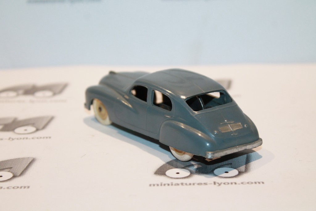 HOTCHKISS GREGOIRE GRISE MINIALUXE 1/43°