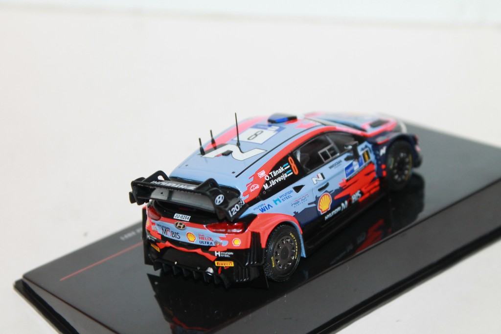 HYUNDAI i20 COUPE WRC N°8 VAINQUEUR RALLYE FINLANDE 2021 IXO 1/43°