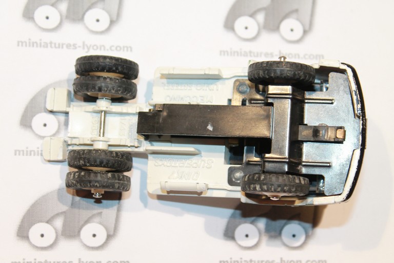 UNIC TRACTOR WITH AIR BP TANKER DINKY TOYS 1/43°