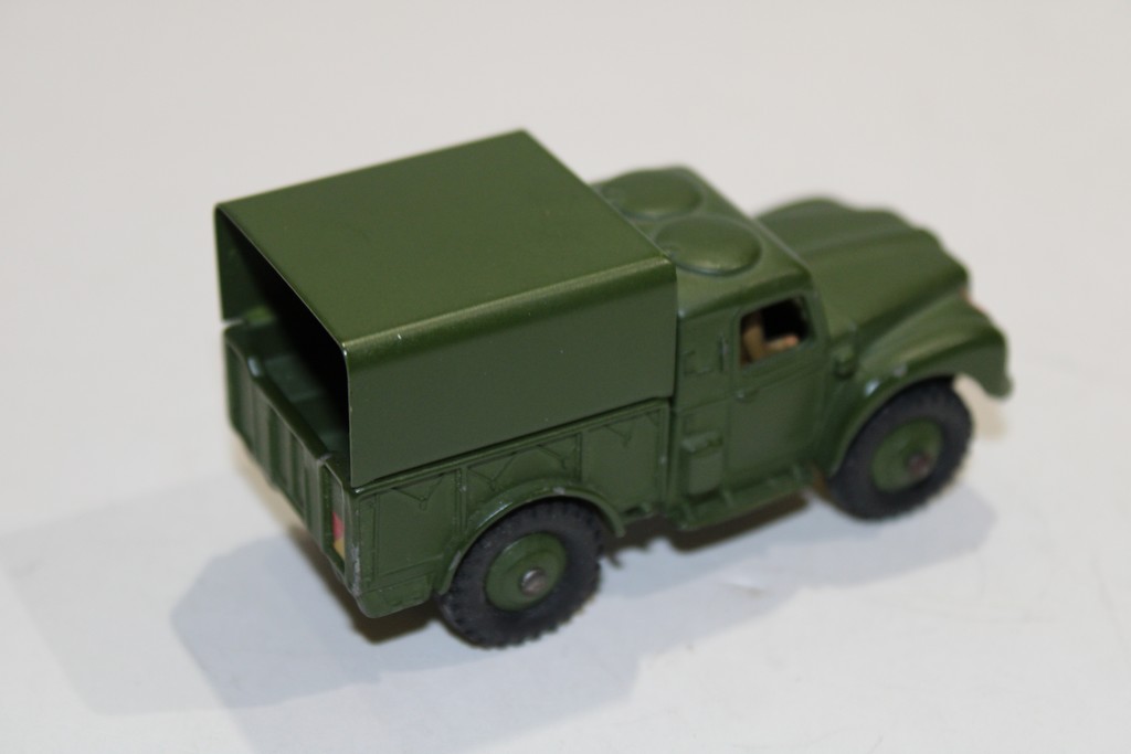 ARMY 1 TON CARGO TRUCK VERT DINKY TOYS 1/50°