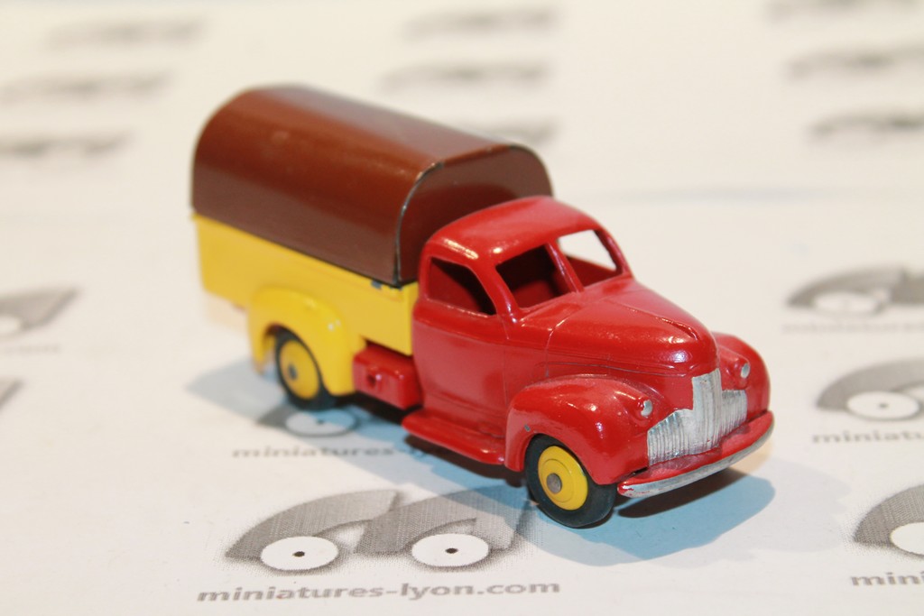 STUDEBAKER PICK UP BACHE ROUGE DINKY TOYS 1/43°