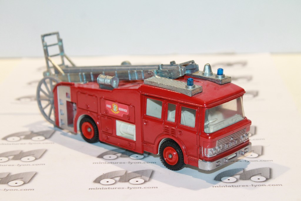 ERF FIRE TENDER ROUGE DINKY TOYS 1/43°