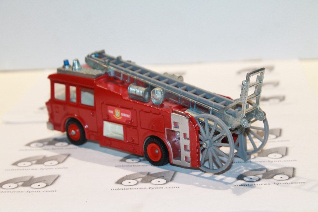 ERF FIRE TENDER ROUGE DINKY TOYS 1/43°