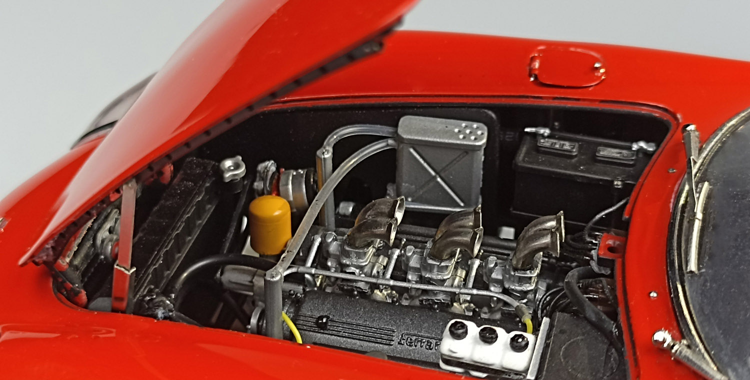 FERRARI 275 GTB/C ROUGE CMC M-210 1/18°