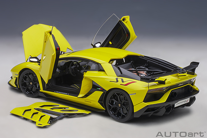 LAMBORGHINI AVENTADOR SVJ 2021 AUTOART 1/18°