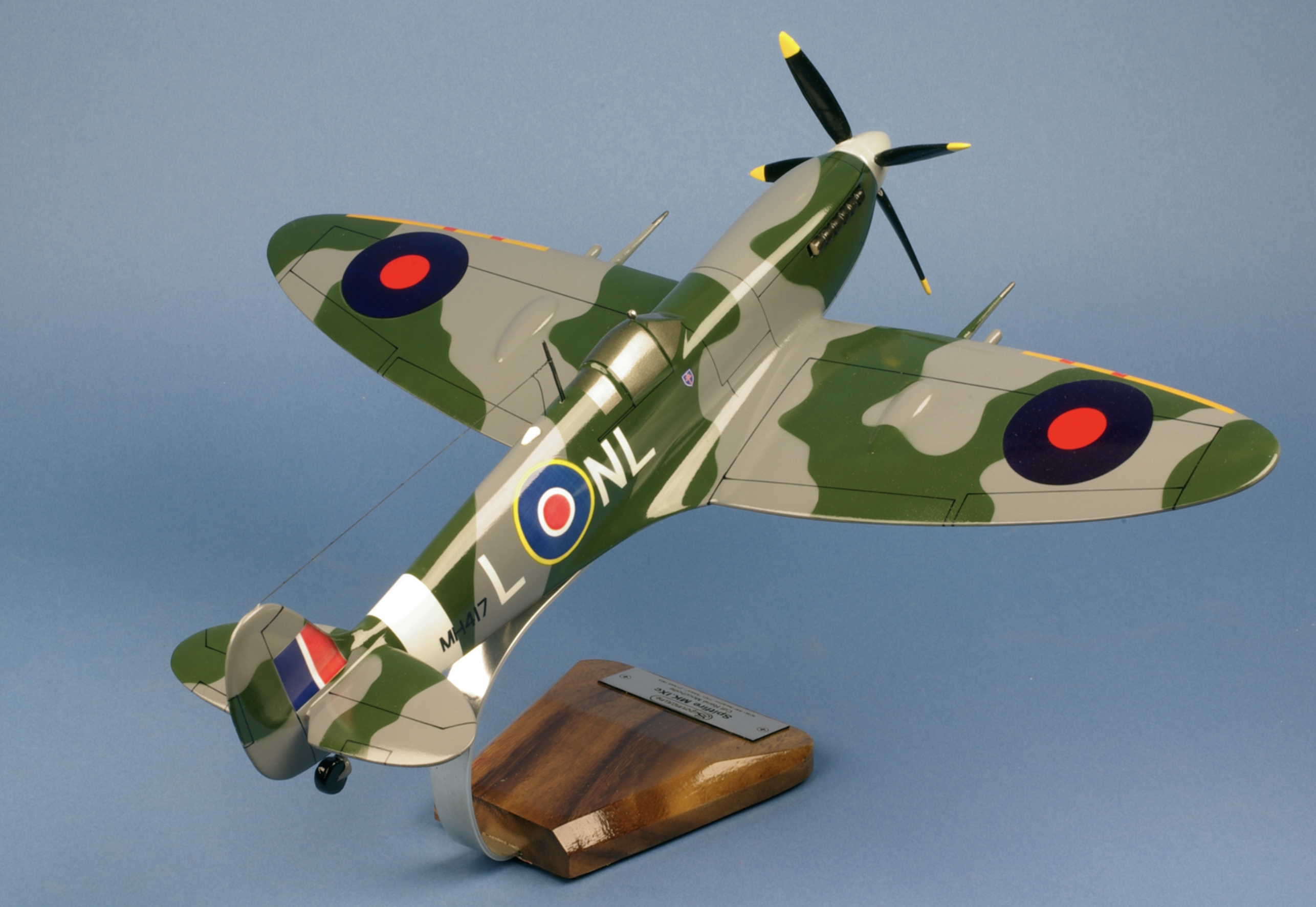 Spitfire MK.IX Sqn341/GCIII/2 Alsace FAFL “René Mouchotte” Pilot's 1/32