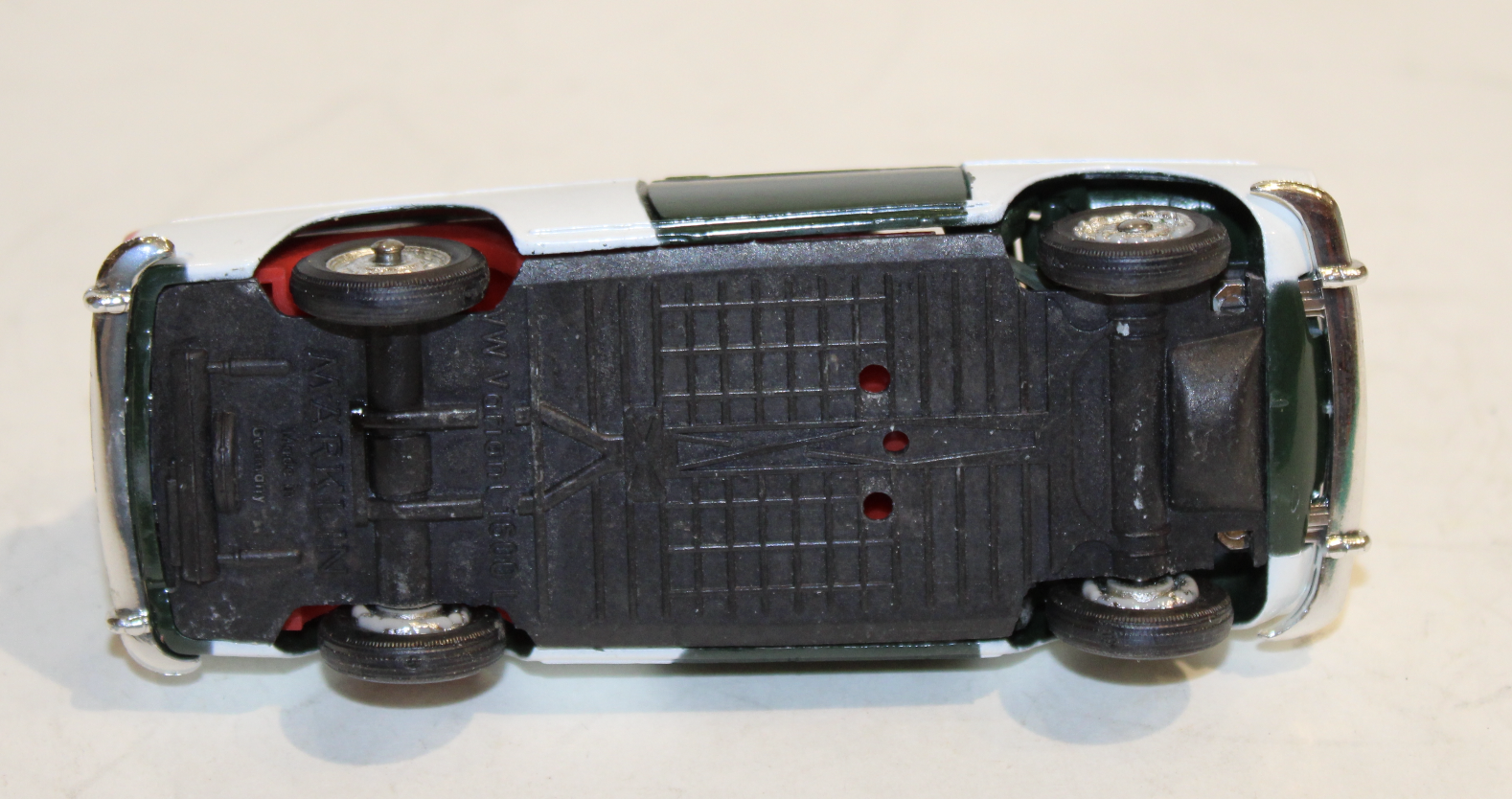 VOLKSWAGEN VARIANT 1600 L MARKLIN 1/43