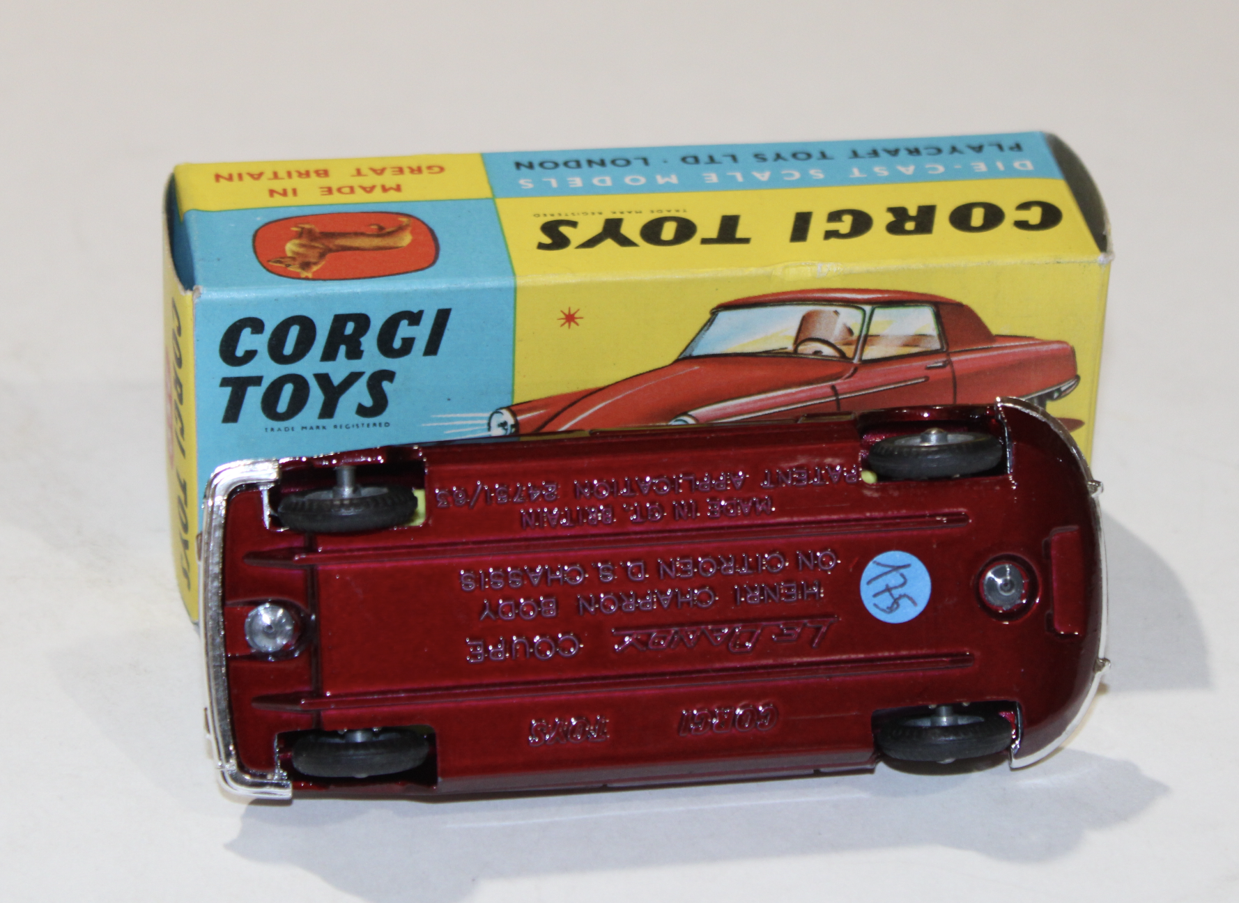 CITROEN DS COUPE "LE DANDY" ROUGE 1965 CORGI 1/43°
