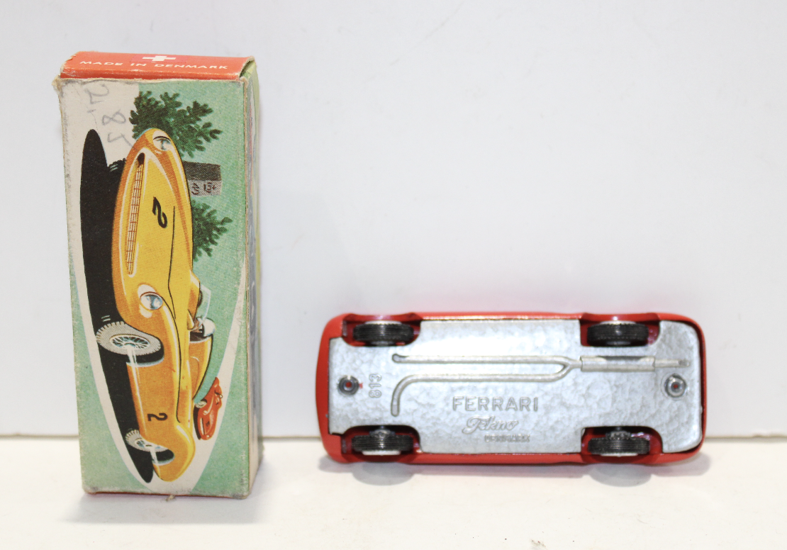 FERRARI ROUGE #5 TEKNO 1/43