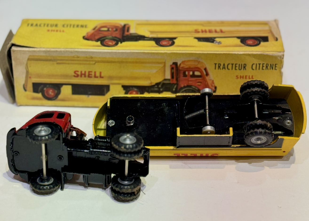 TRACTEUR CITERNE SHELL CIJ 1/43