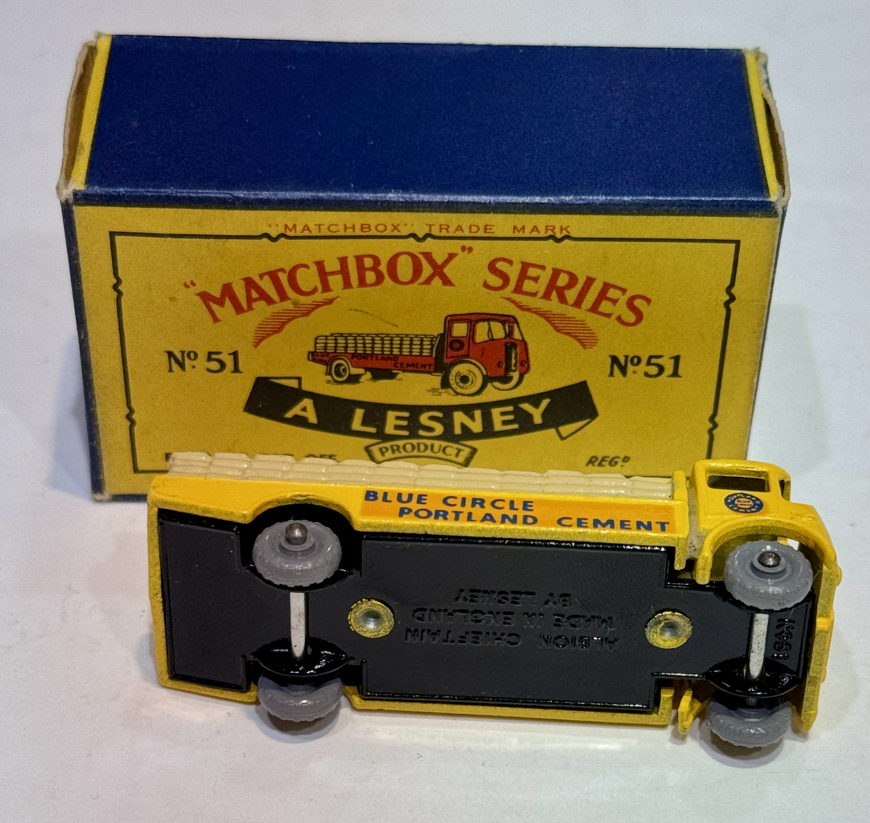 ALBON CHIEFTAIN MATCHBOX 1/43