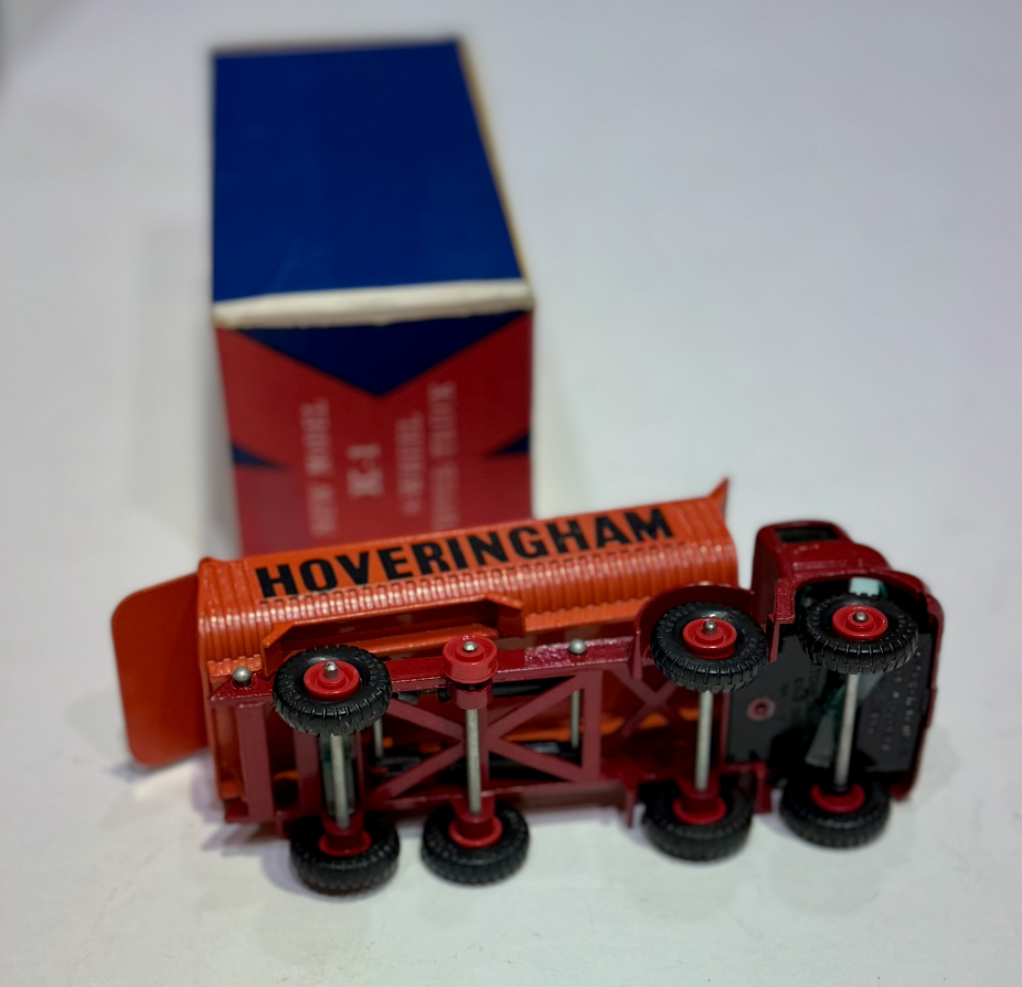 8 WHEEL TIPPER TRUCK MATXHBOX 1/43