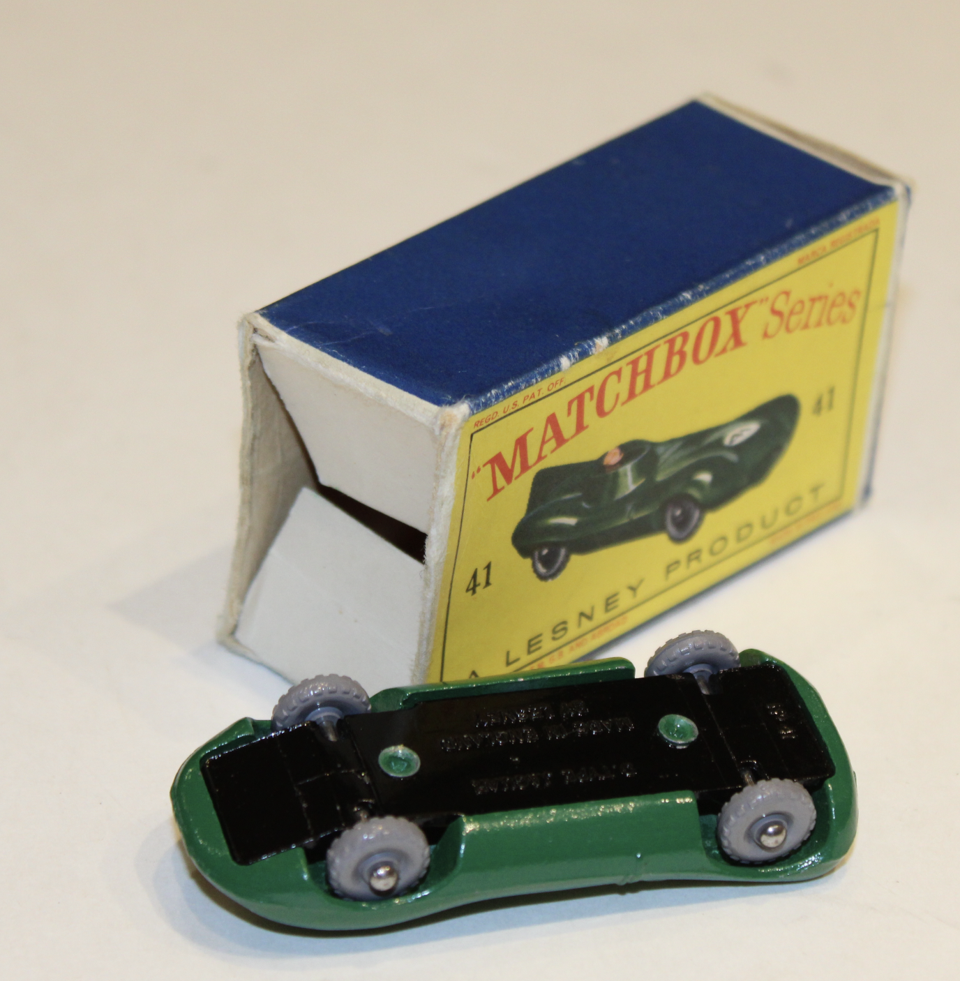 JAGUAR RACING CAR #41 MATCHBOX 1/64