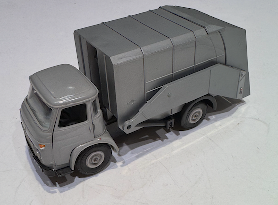 SAVIEM S5C GRIS NOREV 1/43