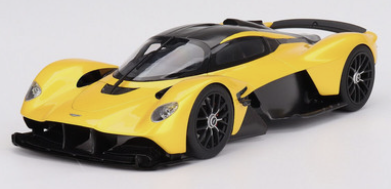 ASTON MARTIN Valkyrie Sunburst Yellow 2024 1/18 TOP SPEED