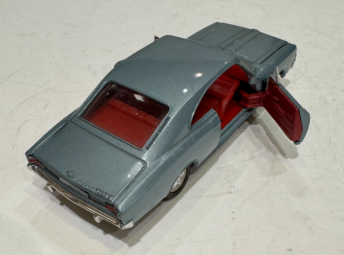 OPEL REKORD COUPE 1900 DINKY TOYS 1/43