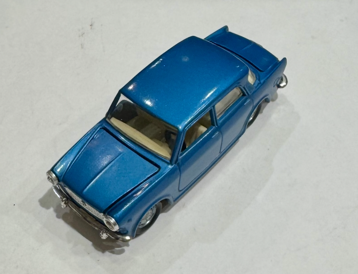 FIAT 1100 POLITOYS 1/43