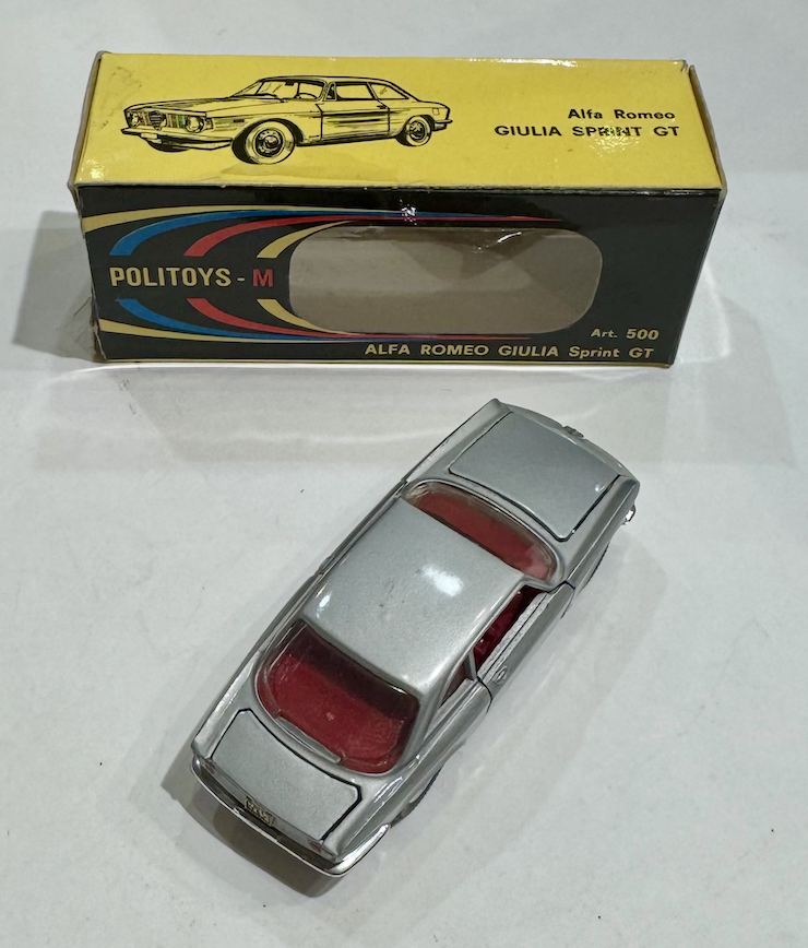 ALFA ROMEO GUILIA SPRINT GT POLITOYS 1/43°