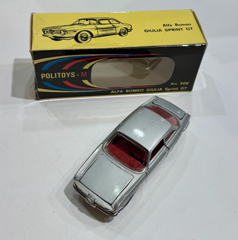 ALFA ROMEO GUILIA SPRINT GT POLITOYS 1/43°
