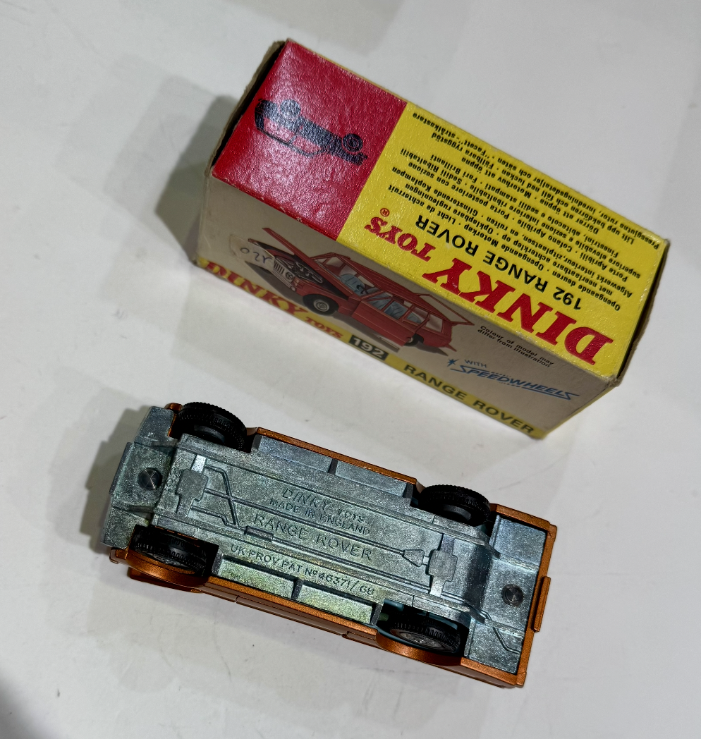 RANGE ROVER DINKY TOYS 1/43°