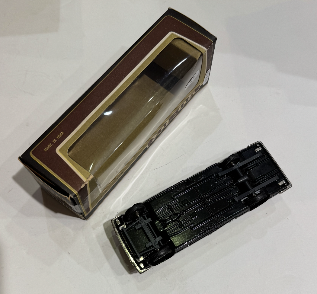 ZIL 115 NOVOEXPORT 1/43