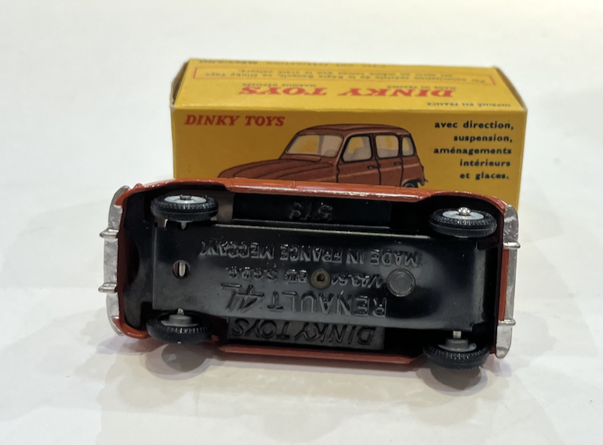 RENAULT 4L DINKY TOYS 1/43