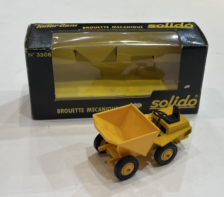 BROUETTE MECANIQUE SOLIDO 1/43