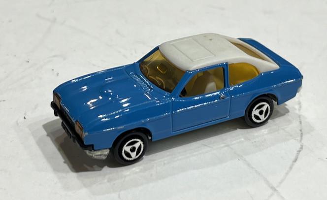 FORD CAPRI MAJORETTE 1/64°