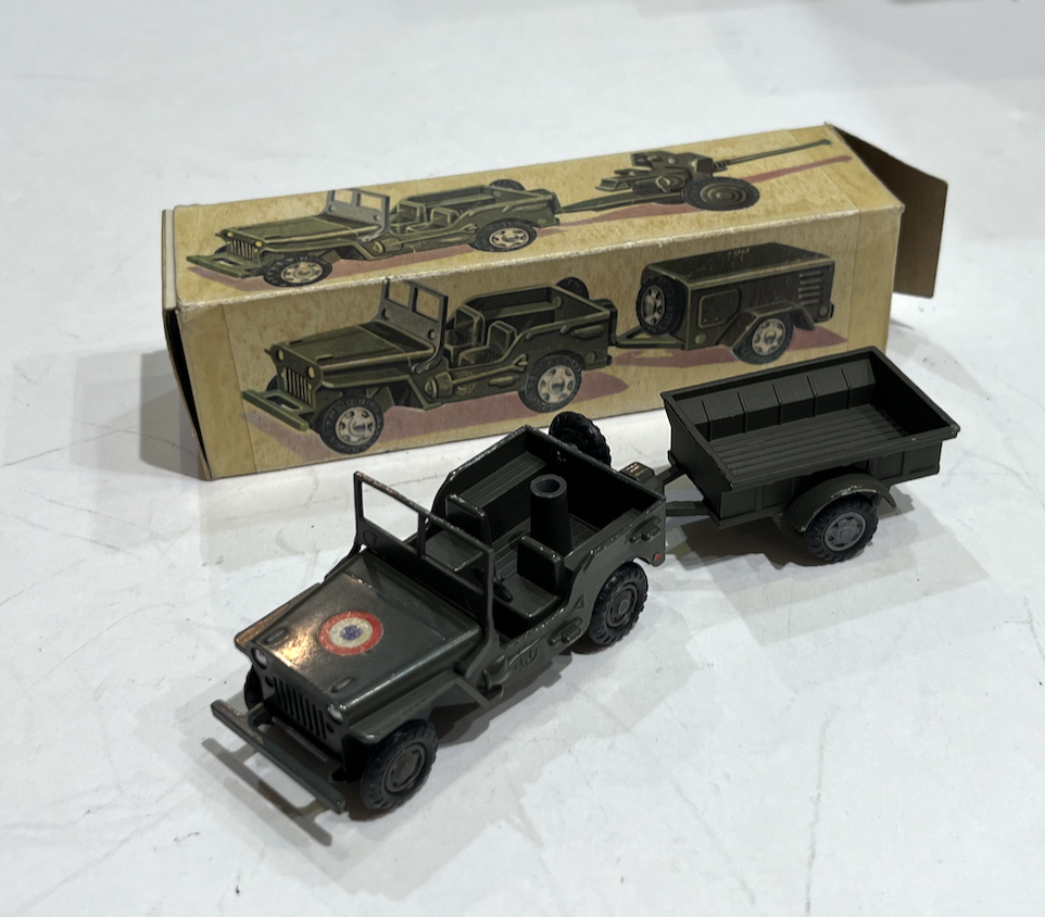 JEEP REMORQUE GEVARM 1/43°