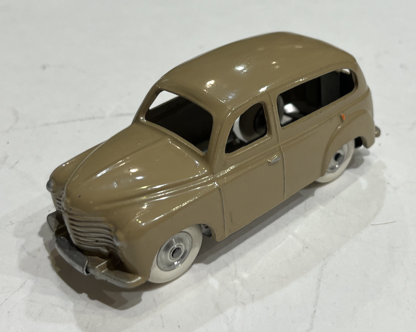 RENAULT SAVANE CIJ 1/43°