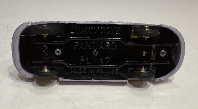 PANHARD PL17 DINKY TOYS 1/43