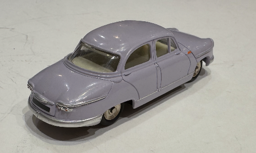 PANHARD PL17 DINKY TOYS 1/43