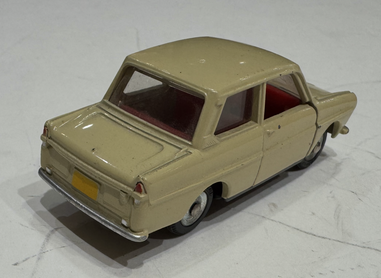 DAF DINKY TOYS 1/43