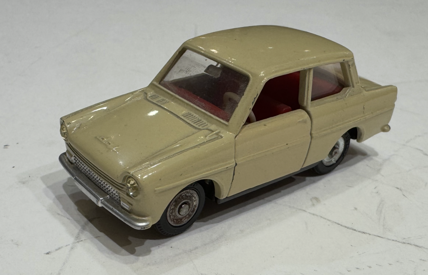 DAF DINKY TOYS 1/43